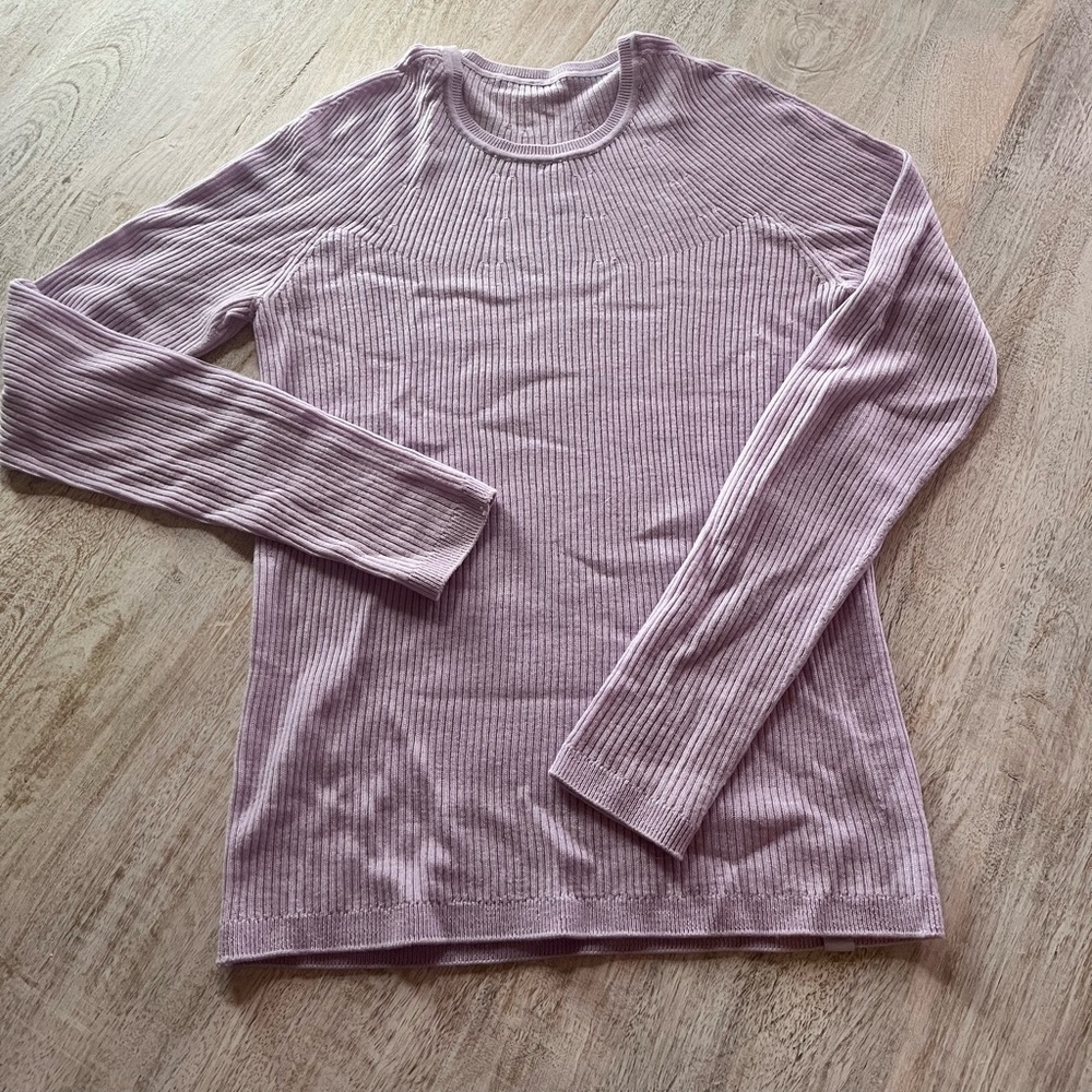 Lululemon Ribbed Long Sleeve wool Sweater in Lilac